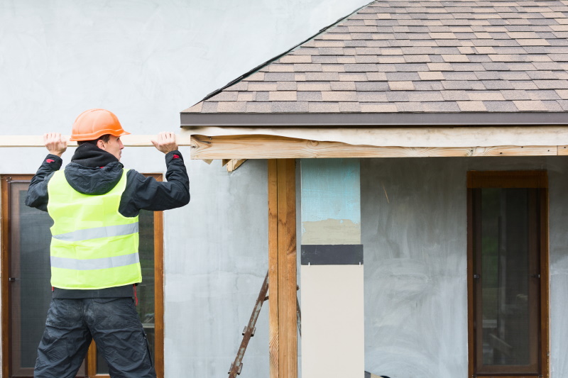 Emergency-Roof-Repair-Service-After-Hailstorm